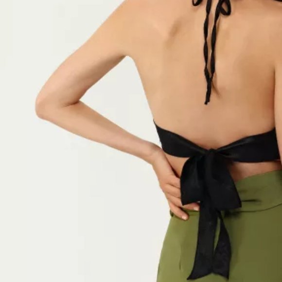 Cider Plum Halter Tie Back Top - Picture 4 of 4